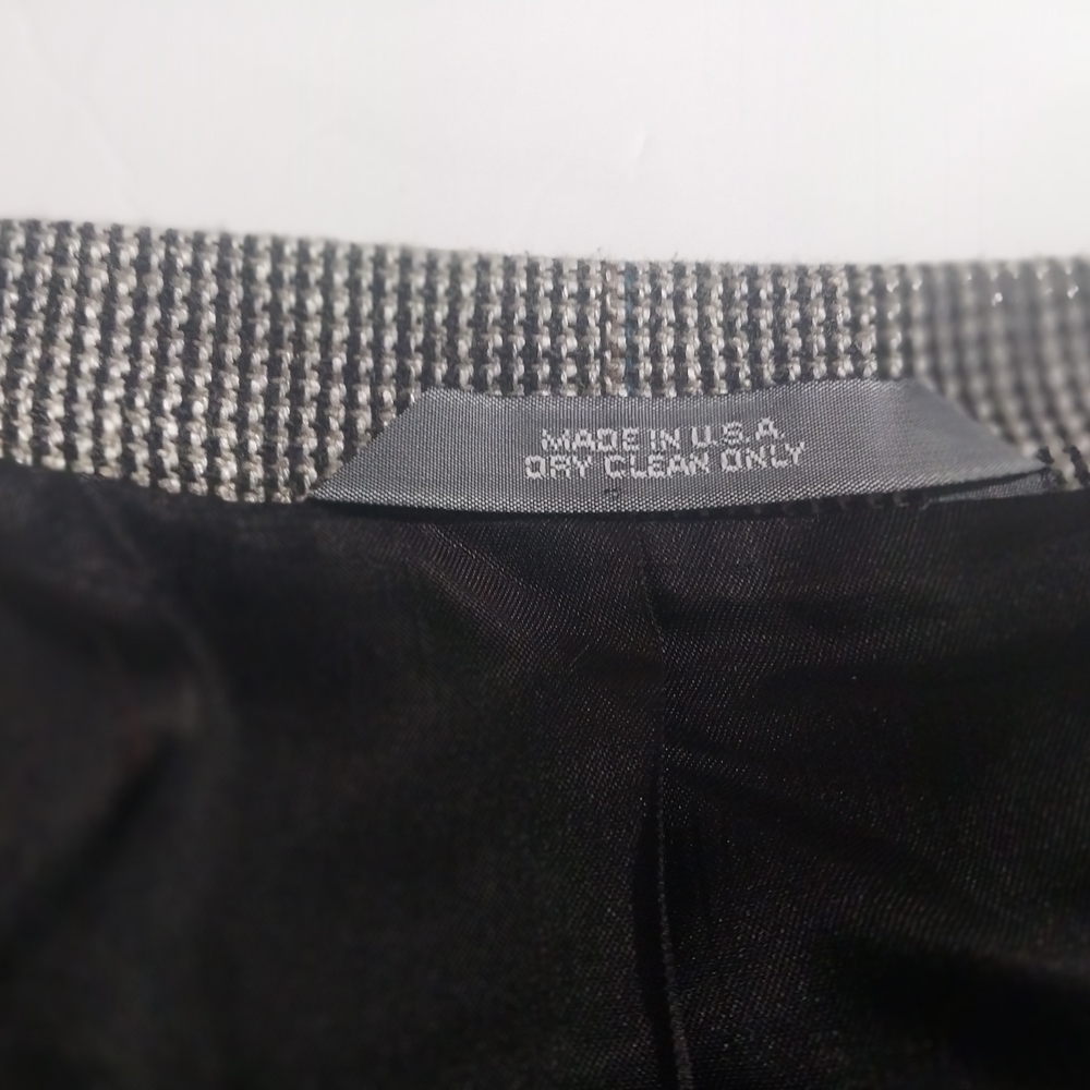 AGGAT IMPERIAL Sophisticated Charcoal Blazer for Men - Picture 9 of 13